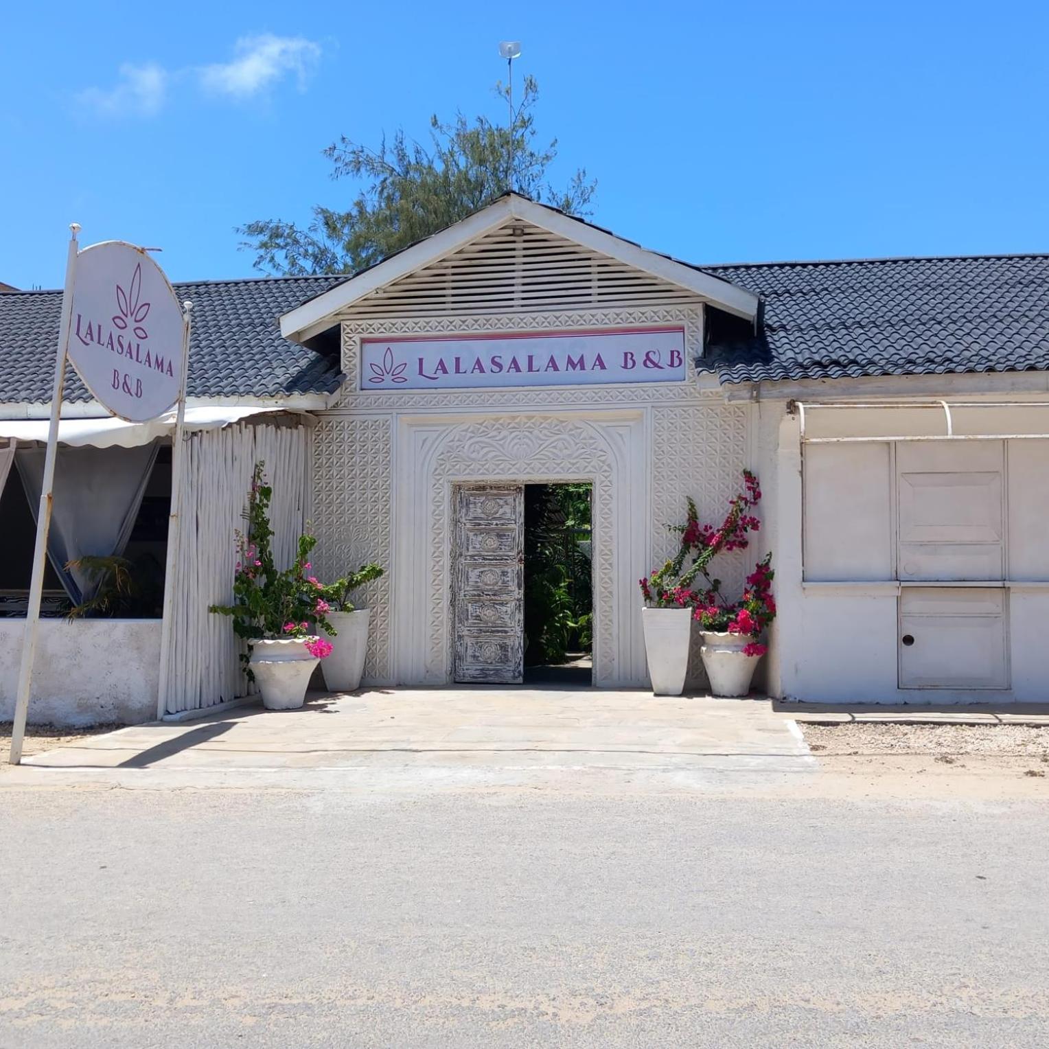 Lalasalama B&B Watamu Exteriör bild