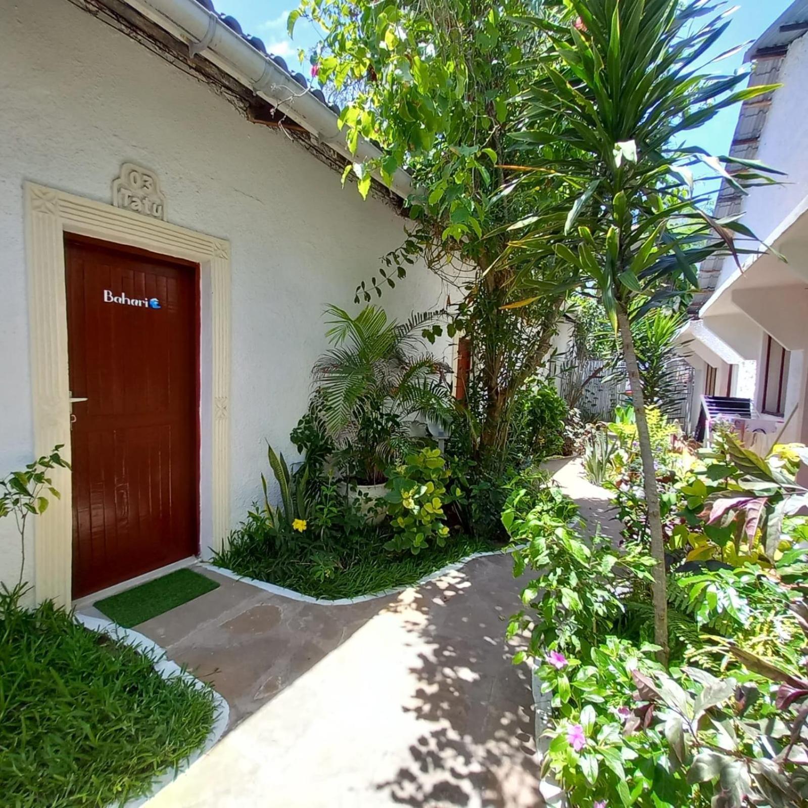 Lalasalama B&B Watamu Exteriör bild