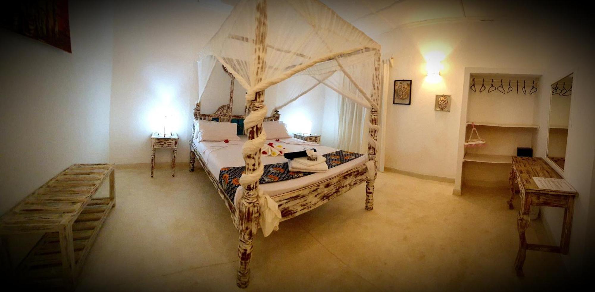 Lalasalama B&B Watamu Exteriör bild