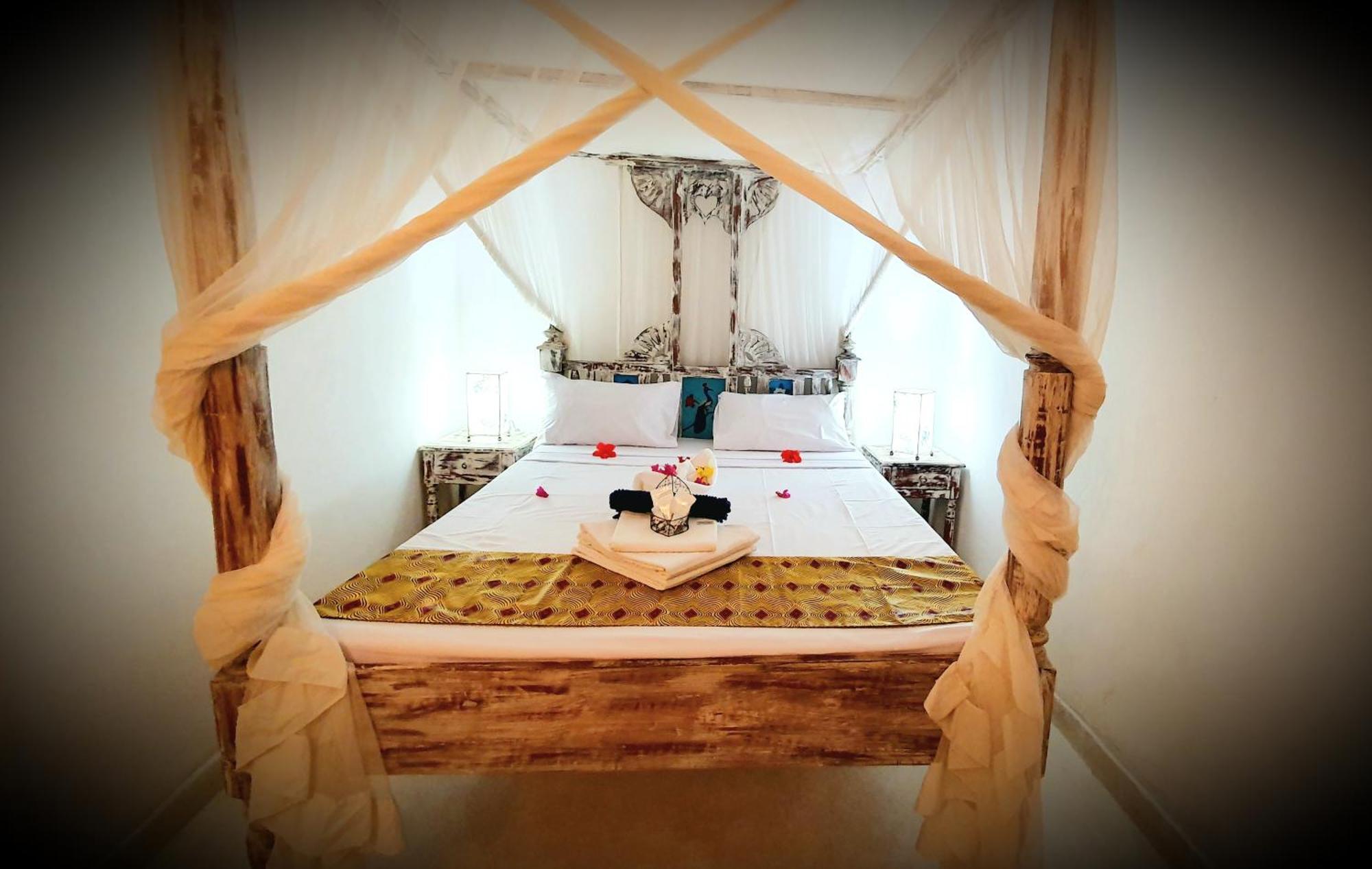 Lalasalama B&B Watamu Exteriör bild
